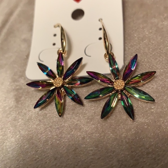 Mystic rainbow gold plated earrings, light catcher - Picture 3 of 7